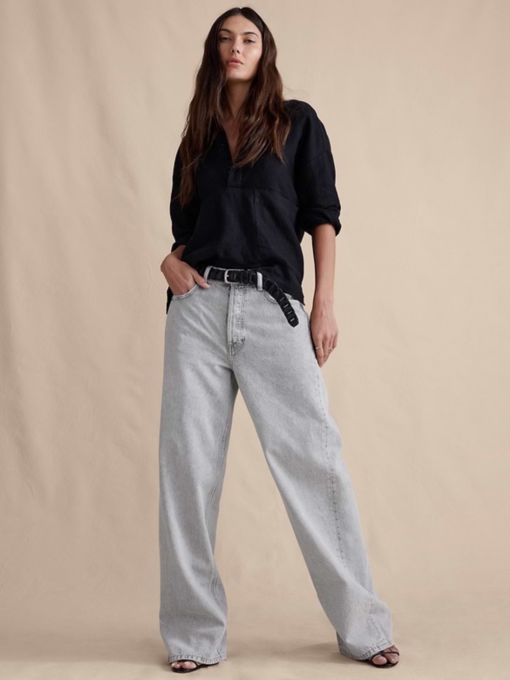 Banana Republic Relaxed Jeans, BNWT, size 29